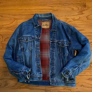 Levi’s jean jacket w/flannel lining